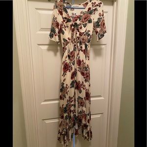 Vici Dress Great quality (never been worn bought for engagement photos)